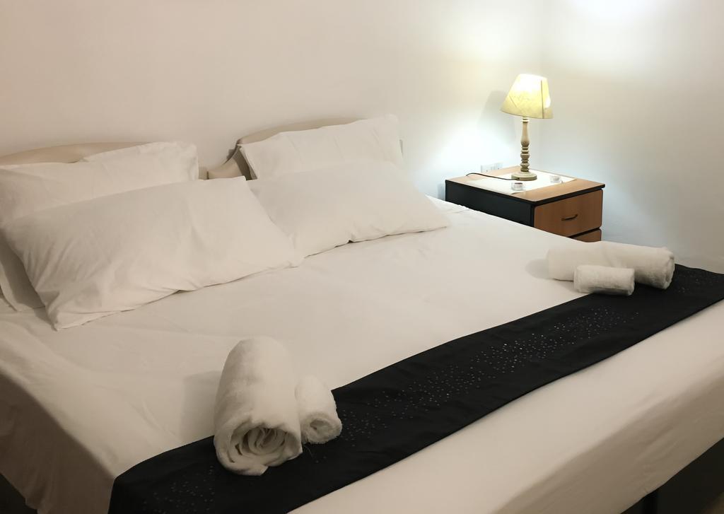 D'Ambrogio Guest House Rabat Ngoại thất bức ảnh