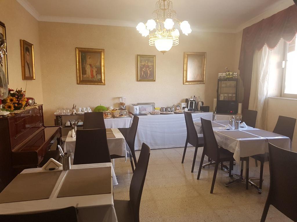 D'Ambrogio Guest House Rabat Ngoại thất bức ảnh