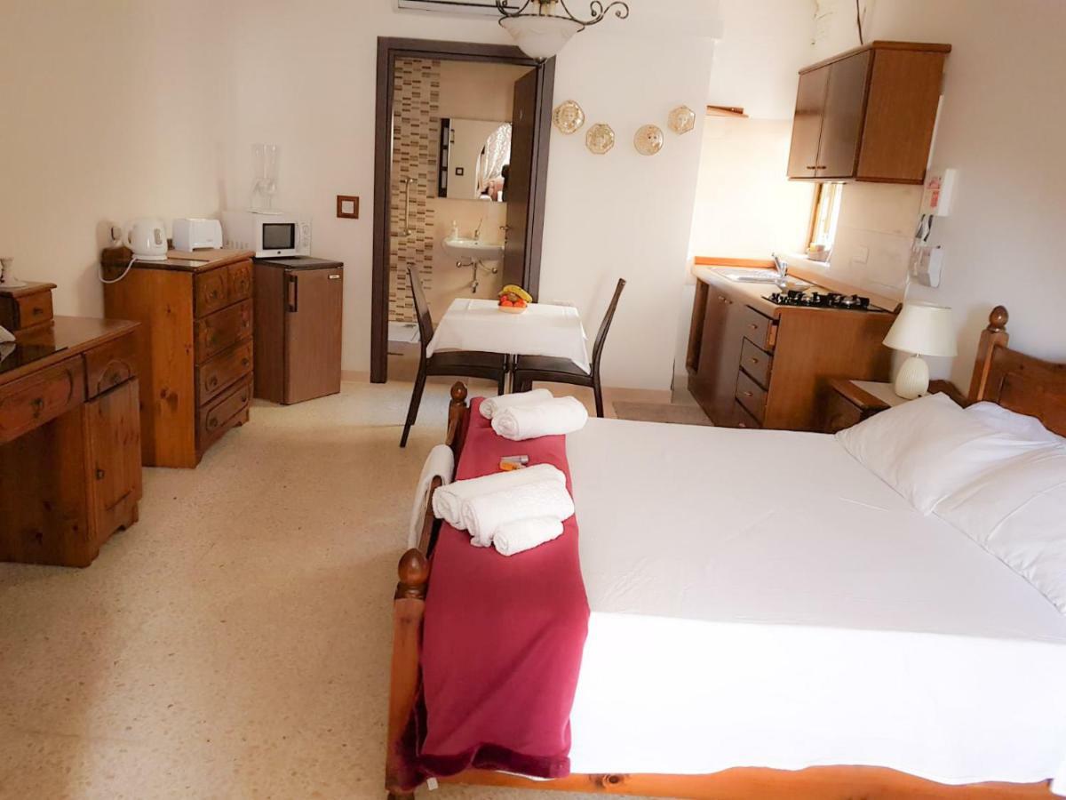 D'Ambrogio Guest House Rabat Ngoại thất bức ảnh
